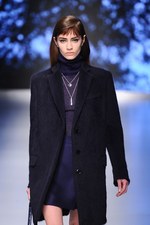 サルヴァトーレ フェラガモ 2013-14年秋冬コレクション - 精密に計算されたシンプリシティと官能｜写真15