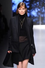 サルヴァトーレ フェラガモ 2013-14年秋冬コレクション - 精密に計算されたシンプリシティと官能｜写真34