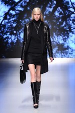 サルヴァトーレ フェラガモ 2013-14年秋冬コレクション - 精密に計算されたシンプリシティと官能｜写真42