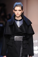 ジャンフランコ フェレ 2013-14年秋冬コレクション - 強さと優しさが奏でる現代的なグラムール｜写真33