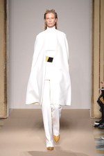 ジェニー 2013-14年秋冬コレクション - 新鮮なプロポーションで魅せるアウター＆ドレススタイル｜写真1