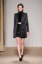 ジェニー 2013-14年秋冬コレクション - 新鮮なプロポーションで魅せるアウター＆ドレススタイル｜写真21