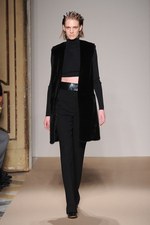 ジェニー 2013-14年秋冬コレクション - 新鮮なプロポーションで魅せるアウター＆ドレススタイル｜写真23