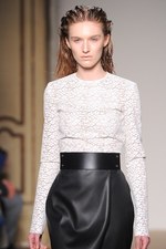 ジェニー 2013-14年秋冬コレクション - 新鮮なプロポーションで魅せるアウター＆ドレススタイル｜写真32