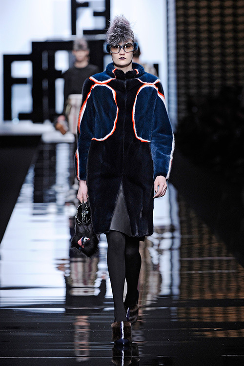 フェンディ(FENDI) 2013-14年秋冬ウィメンズコレクション  - 写真3