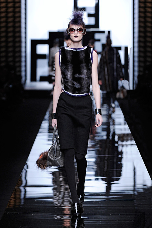 フェンディ(FENDI) 2013-14年秋冬ウィメンズコレクション  - 写真11