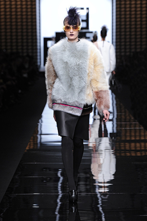 フェンディ(FENDI) 2013-14年秋冬ウィメンズコレクション  - 写真24