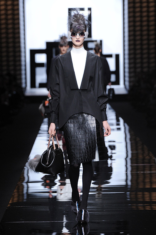 フェンディ(FENDI) 2013-14年秋冬ウィメンズコレクション  - 写真27