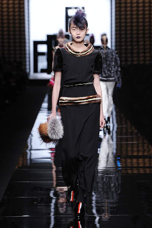 フェンディ(FENDI) 2013-14年秋冬ウィメンズコレクション  - 写真38