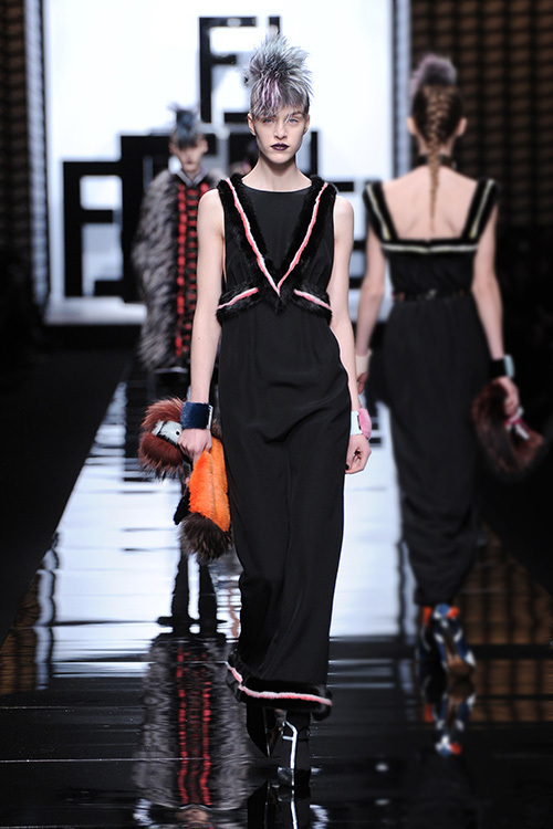 フェンディ(FENDI) 2013-14年秋冬ウィメンズコレクション  - 写真40