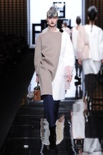 フェンディ(FENDI) スポーツ・クチュール｜写真23