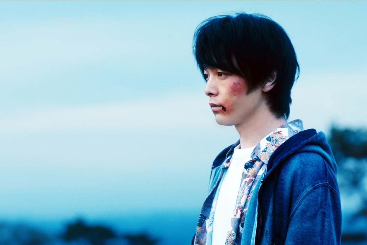 在庫有】 中村倫也さん主演 人数の町 映画パンフレット ienomat.com.br