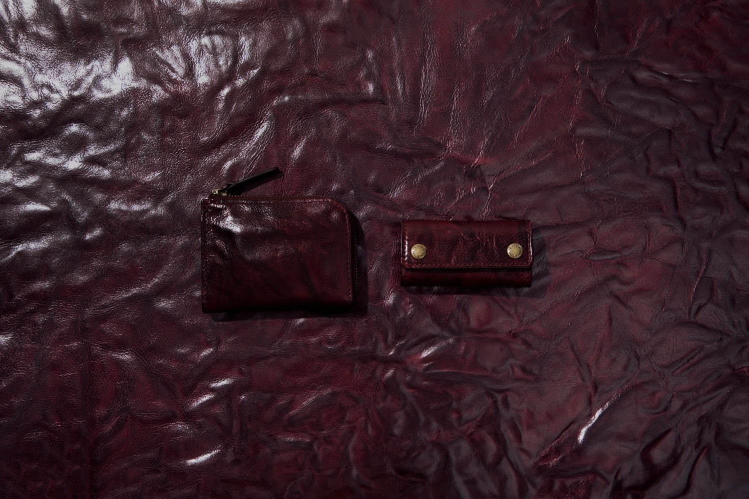 土屋鞄製造所の夏限定革小物、経年変化を楽しむ“ツヤ／マット”レザーの財布やキーケース｜写真17