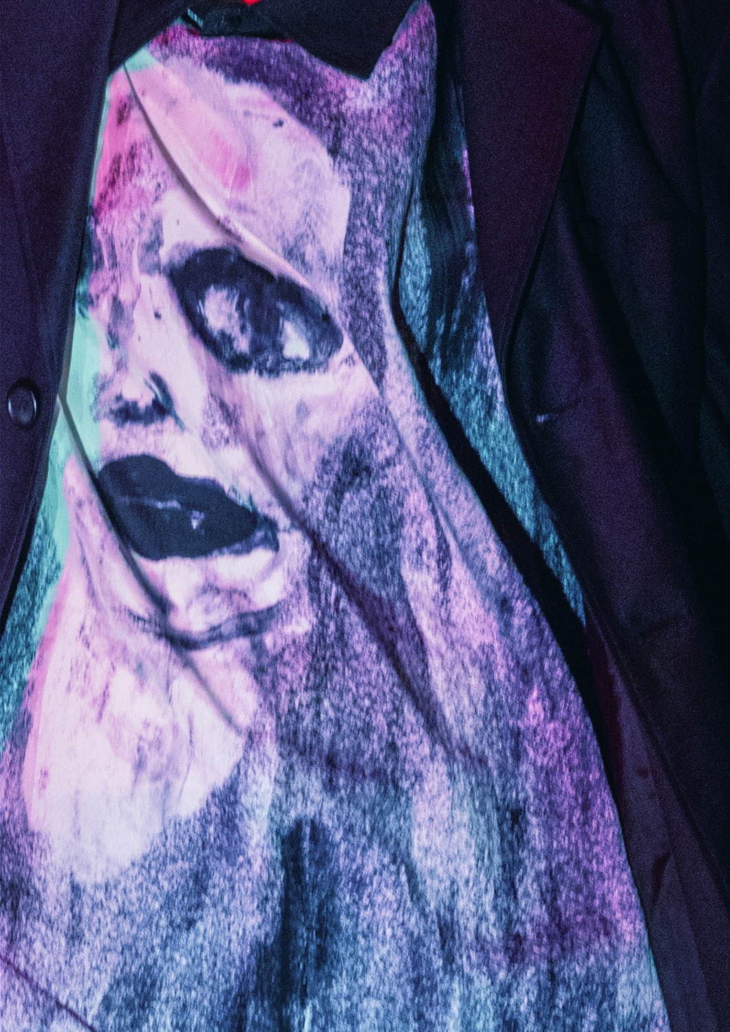 ブラック スキャンダル ヨウジヤマモト“顔”から着想のメンズ新作、人間の二面性を描いたシャツやパンツ｜写真3