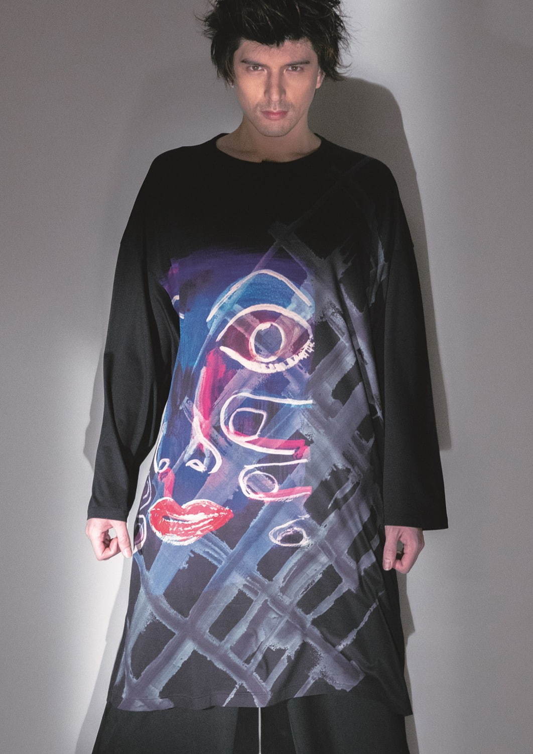 ブラック スキャンダル ヨウジヤマモト“顔”から着想のメンズ新作、人間の二面性を描いたシャツやパンツ｜写真6