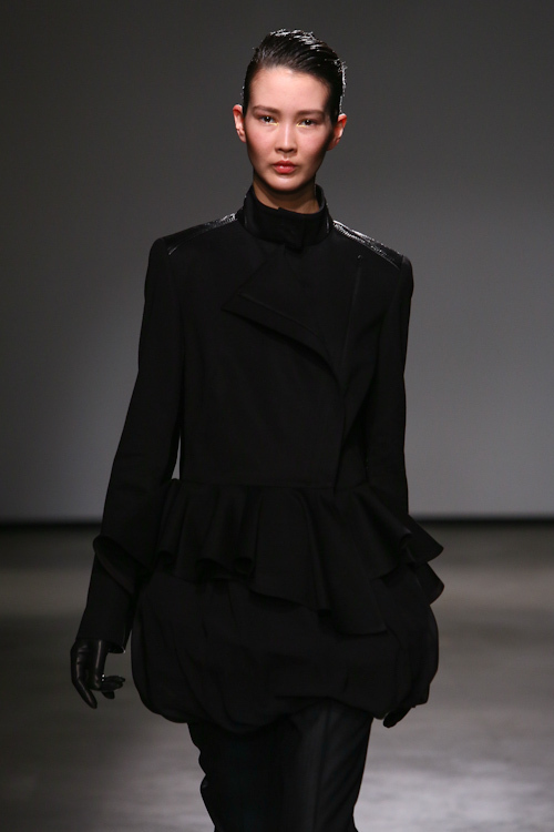 アツロウ タヤマ 2013-14年秋冬<span>コレクション</span> - 写真16