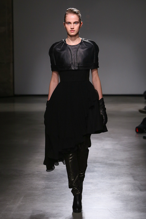 アツロウ タヤマ 2013-14年秋冬<span>コレクション</span> - 写真18