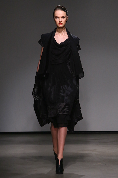 アツロウ タヤマ 2013-14年秋冬<span>コレクション</span> - 写真31