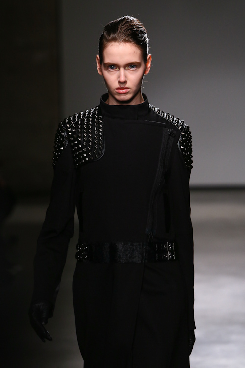 アツロウ タヤマ 2013-14年秋冬<span>コレクション</span> - 写真73