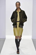 マーガレット・ハウエル 2020年秋冬ウィメンズコレクション - 伝統をモダンに昇華｜写真14