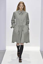 マーガレット・ハウエル 2020年秋冬ウィメンズコレクション - 伝統をモダンに昇華｜写真18