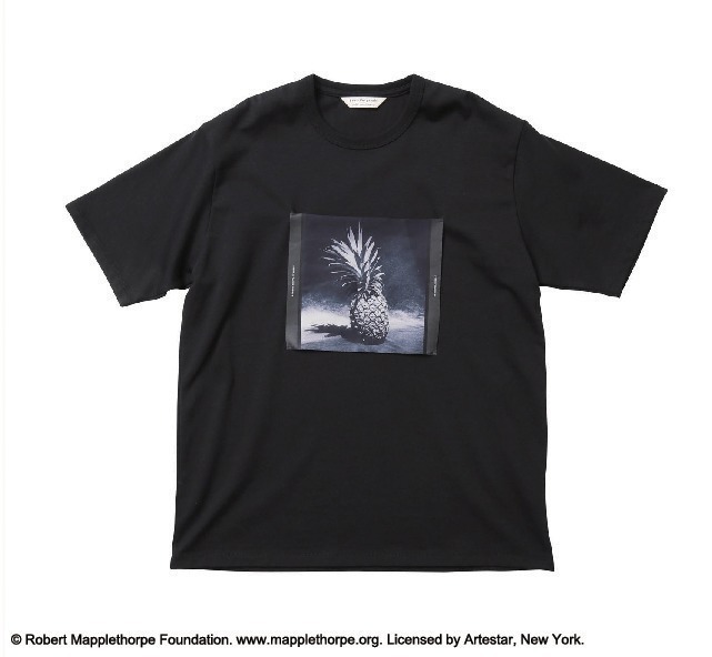 ビューティフルピープル、ロバート・メイプルソープの写真を配したオールブラックのTシャツやパーカー｜写真4