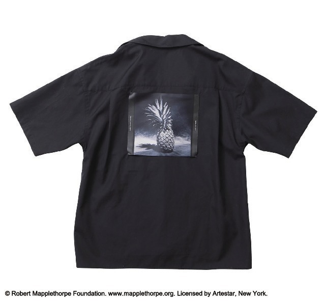 ビューティフルピープル、ロバート・メイプルソープの写真を配したオールブラックのTシャツやパーカー｜写真6