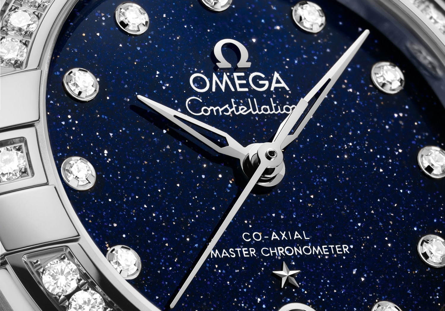 オメガ“星空”着想のレディース腕時計、ダイヤモンド煌めく「コンステ