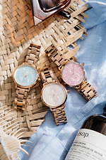 4B ウォッチズの“キラキラ輝く”ラインストーン腕時計＆ハートモチーフウォッチ｜写真5