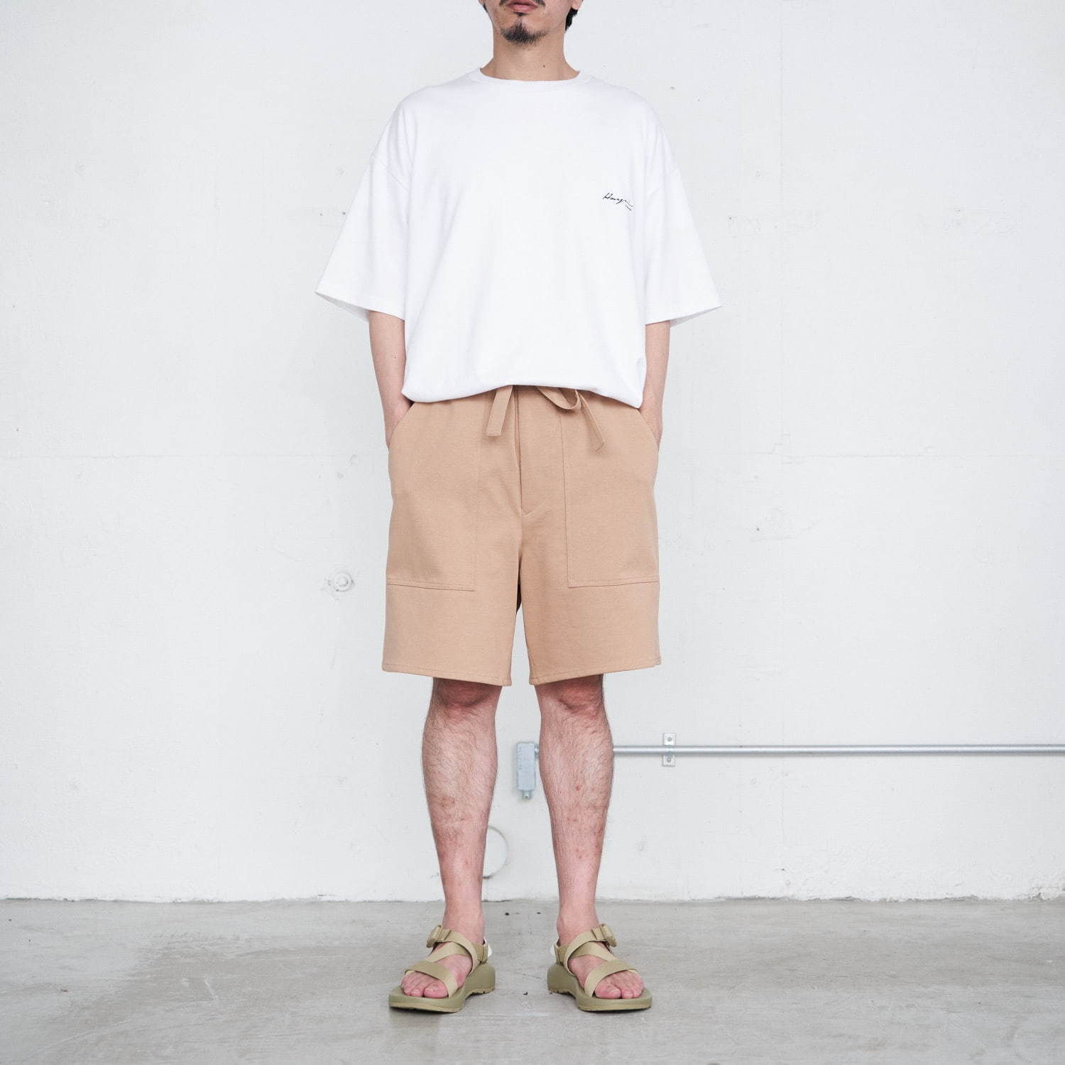 グラフペーパー×永井博の“プールサイド”プリントTシャツ、鮮やかなシルクスクリーン技法を採用｜写真18