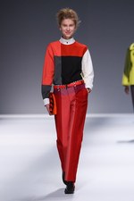 イッセイ ミヤケ 2013-14年秋冬コレクション - 人と服が織りなす彩り豊かな情景｜写真15