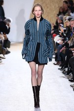 メゾン マルタン マルジェラ 2013-14年秋冬コレクション - マニッシュなアイテムを柔らかく大胆に｜写真24