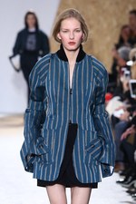 メゾン マルタン マルジェラ 2013-14年秋冬コレクション - マニッシュなアイテムを柔らかく大胆に｜写真25