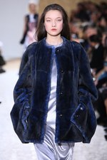 メゾン マルタン マルジェラ 2013-14年秋冬コレクション - マニッシュなアイテムを柔らかく大胆に｜写真58