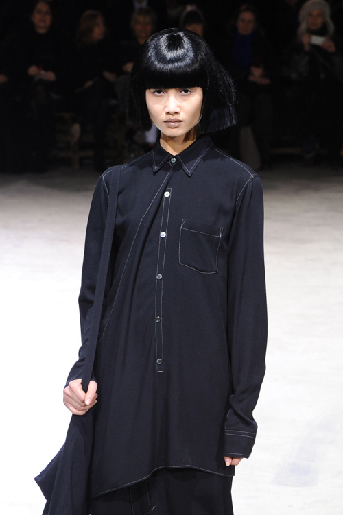 ヨウジヤマモト(Yohji Yamamoto) 2013-14年秋冬ウィメンズコレクション  - 写真2