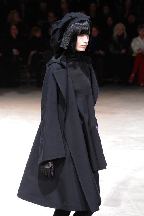 ヨウジヤマモト(Yohji Yamamoto) 2013-14年秋冬ウィメンズコレクション  - 写真67