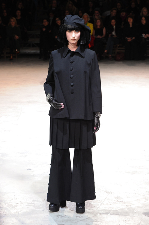 ヨウジヤマモト(Yohji Yamamoto) 2013-14年秋冬ウィメンズコレクション  - 写真75