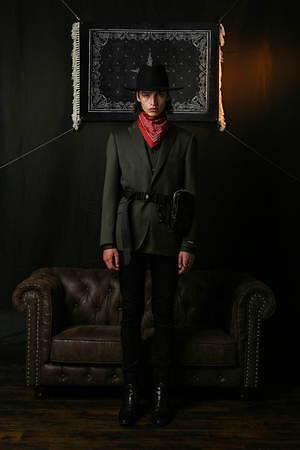 アンダークイズム(ANNDIRK IZM) 2020-21年秋冬メンズコレクション  - 写真13