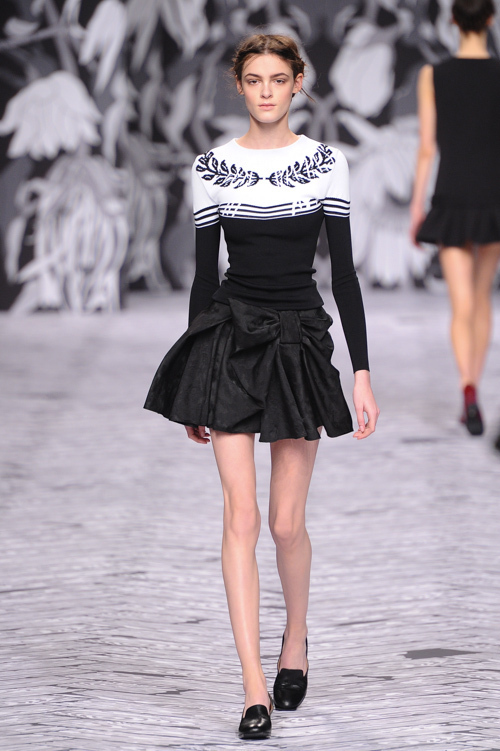 ヴィクター＆ロルフ(VIKTOR & ROLF) 2013-14年秋冬ウィメンズコレクション  - 写真10