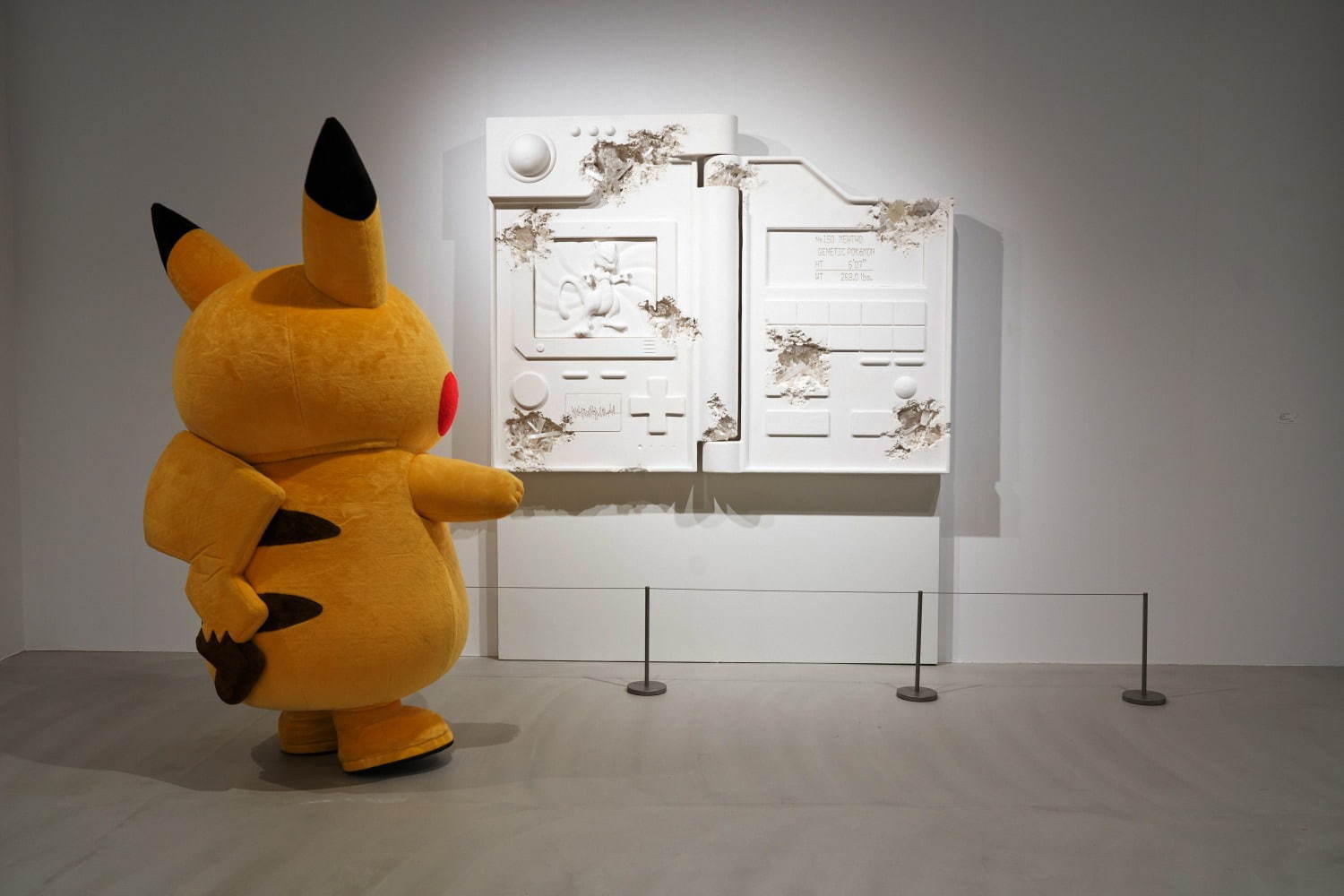 ポケモン×ダニエル・アーシャムの展覧会が渋谷パルコで、未公開彫刻作品が集結＆約2mのピカチュウも｜写真42