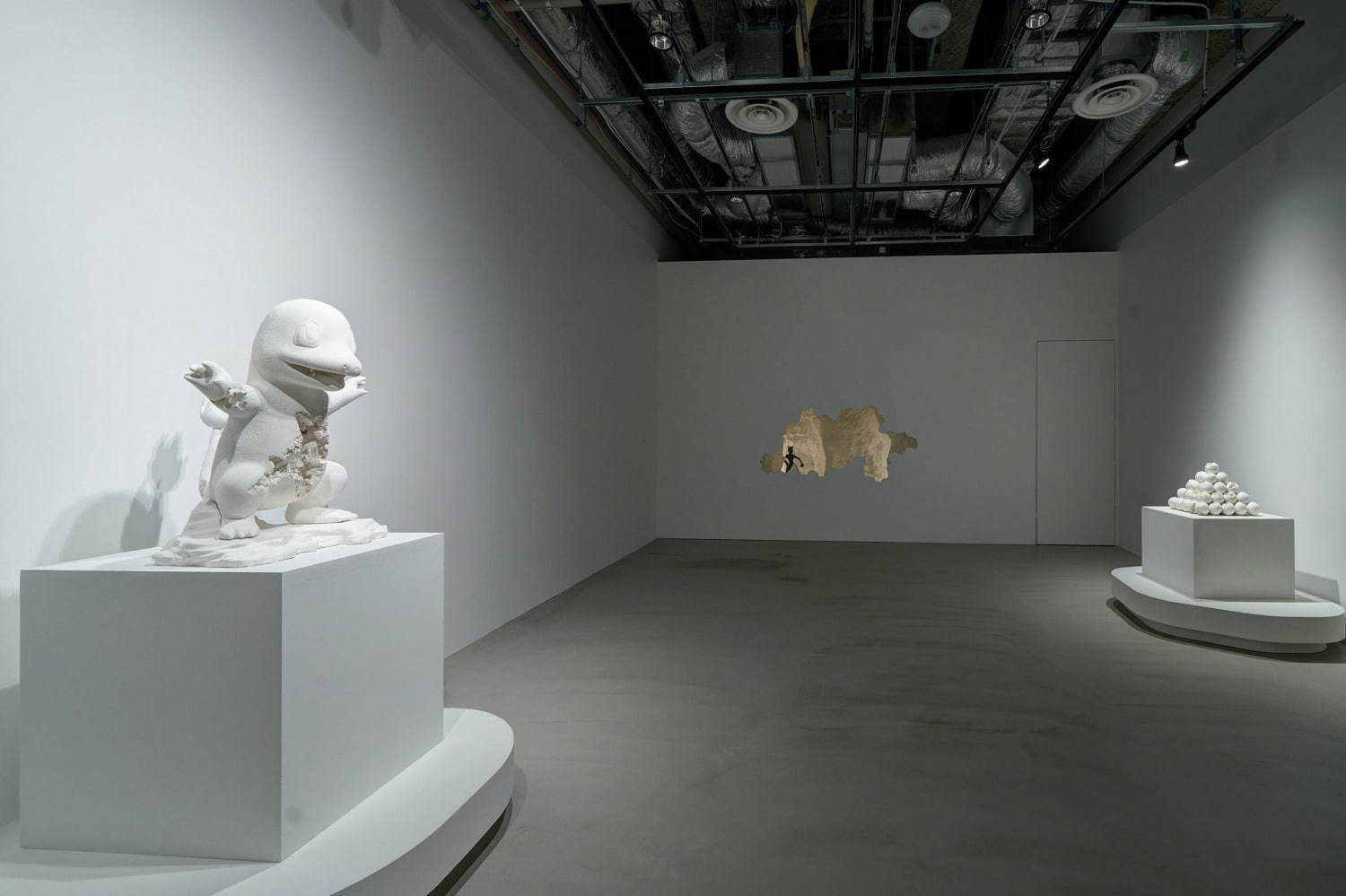 ポケモン×ダニエル・アーシャムの展覧会が渋谷パルコで、未公開彫刻作品が集結＆約2mのピカチュウも｜写真37