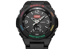 BABY-G×チャムスの腕時計、レインボーカラーをフェイスに - “寝袋型”特別パッケージで