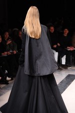 sacai 2013-14年秋冬コレクション - 新鮮なボリュームバランスで魅せるMIXフェミニン｜写真11