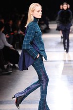 sacai 2013-14年秋冬コレクション - 新鮮なボリュームバランスで魅せるMIXフェミニン｜写真25