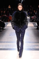 sacai 2013-14年秋冬コレクション - 新鮮なボリュームバランスで魅せるMIXフェミニン｜写真26