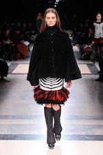 sacai 2013-14年秋冬コレクション - 新鮮なボリュームバランスで魅せるMIXフェミニン｜写真52