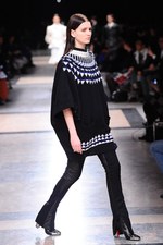 sacai 2013-14年秋冬コレクション - 新鮮なボリュームバランスで魅せるMIXフェミニン｜写真71