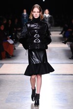 sacai 2013-14年秋冬コレクション - 新鮮なボリュームバランスで魅せるMIXフェミニン｜写真72