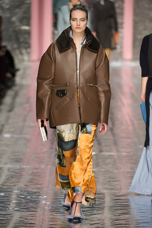 アクネ ストゥディオズ(Acne Studios) 2013-14年秋冬ウィメンズコレクション  - 写真24