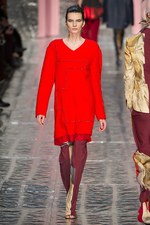 アクネ ストゥディオス 2013-14年秋冬コレクション - 構築的なシルエットとレイヤードで魅せたパリコレ初舞台｜写真19